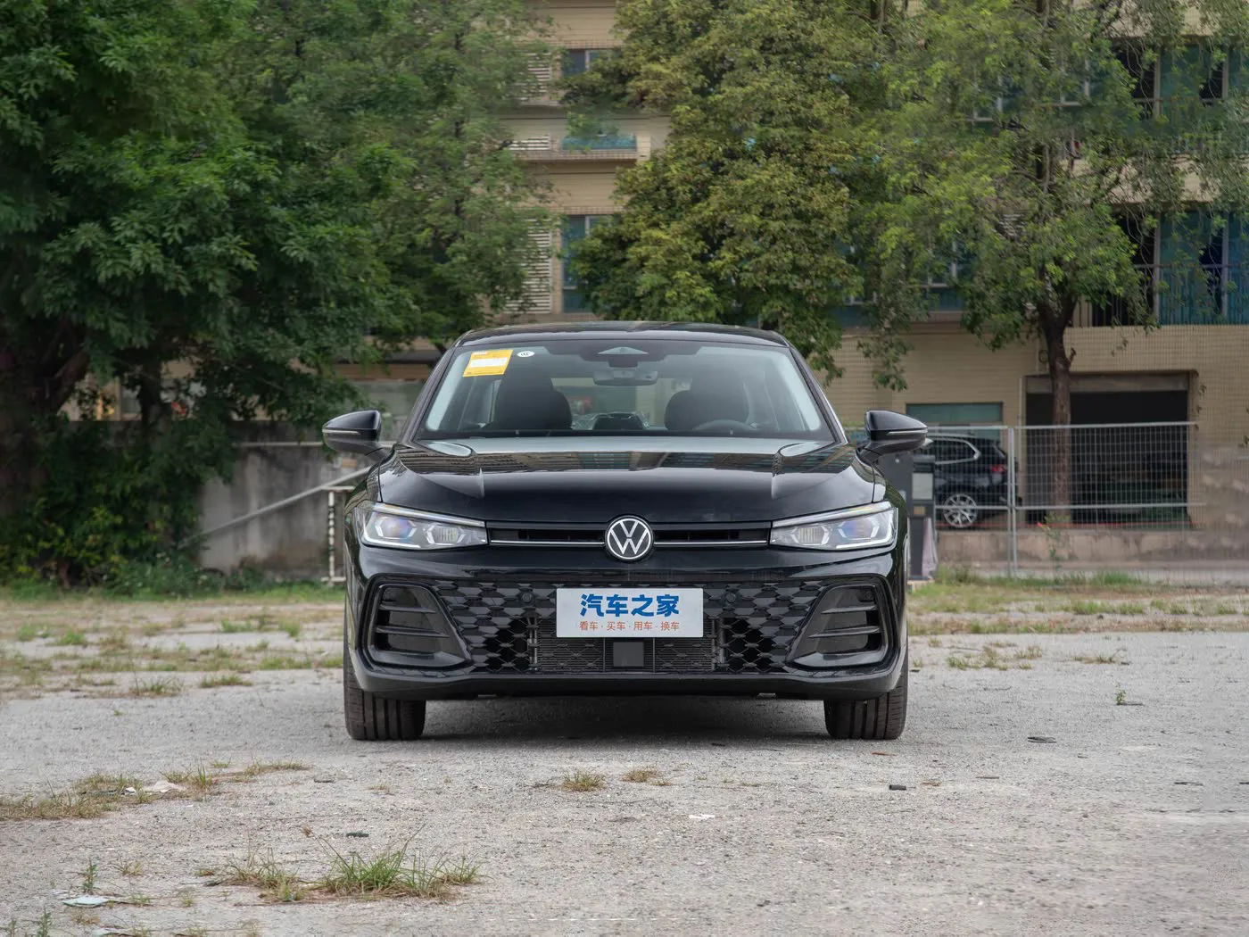 باسات 2025 برو 300TSI