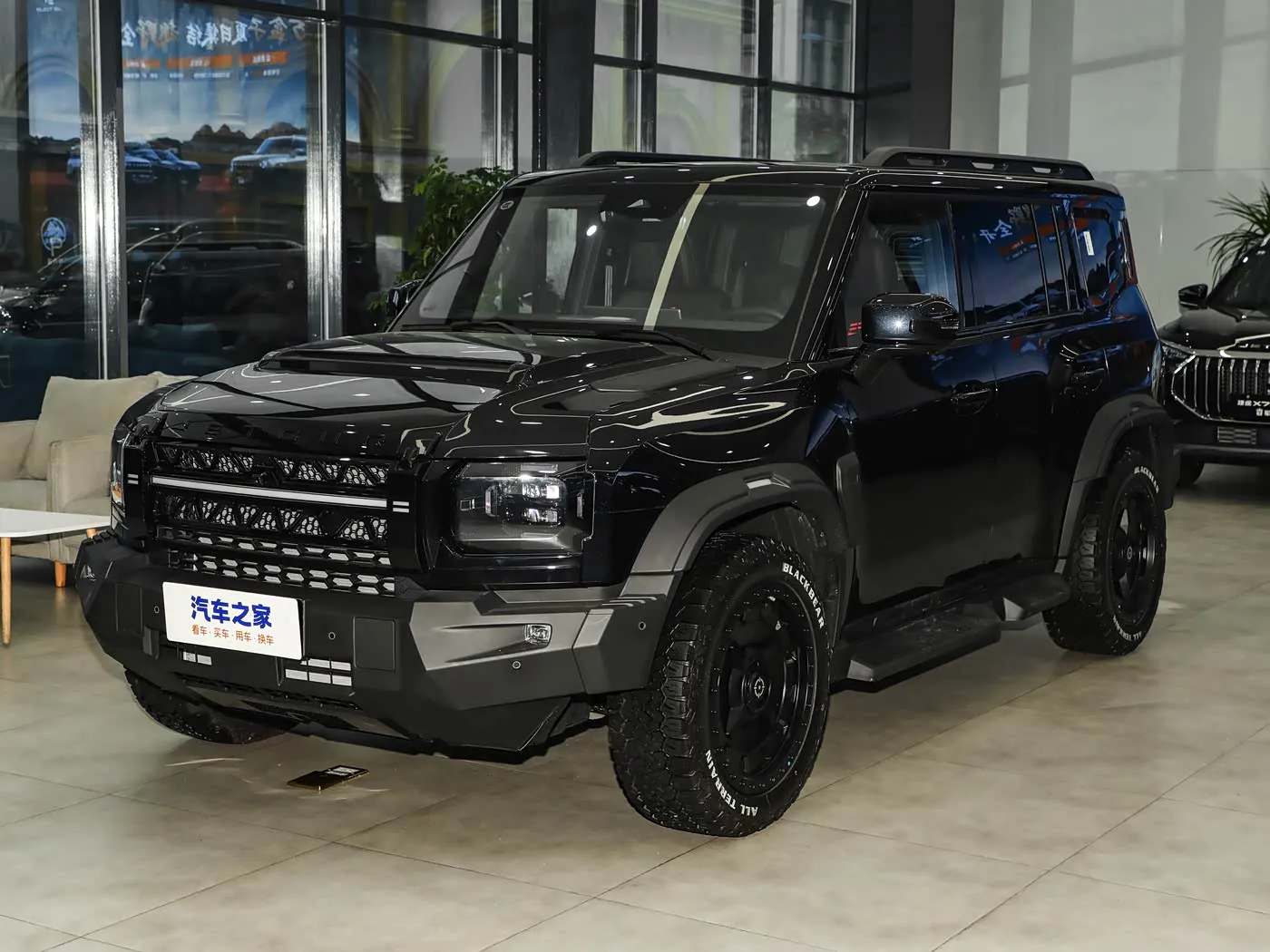 جيتور ترافيلر 2025 موديل 2.0TD DCT 4WD Silver Dragon Wing Air 5-Seater