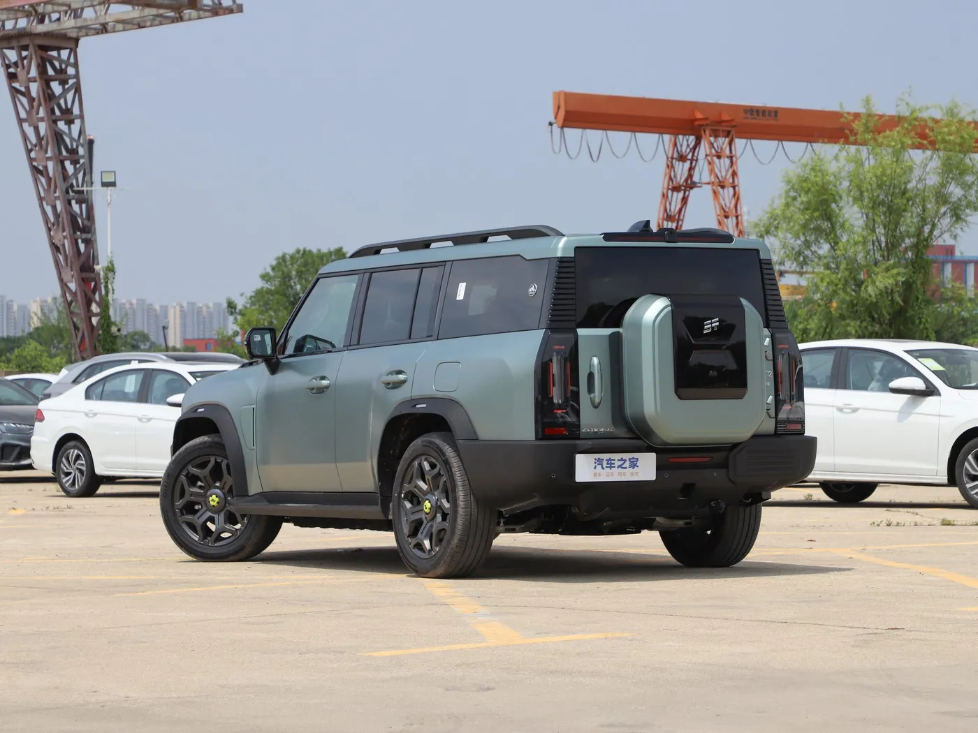 Jetour ShanHai T2 Extended Version 1.5TD DHT 206km XWD 7-Seater Conquest