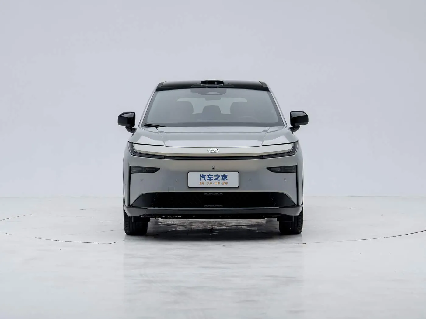تويوتا كورولا 2024 1.2T S-CVT Pioneer Edition