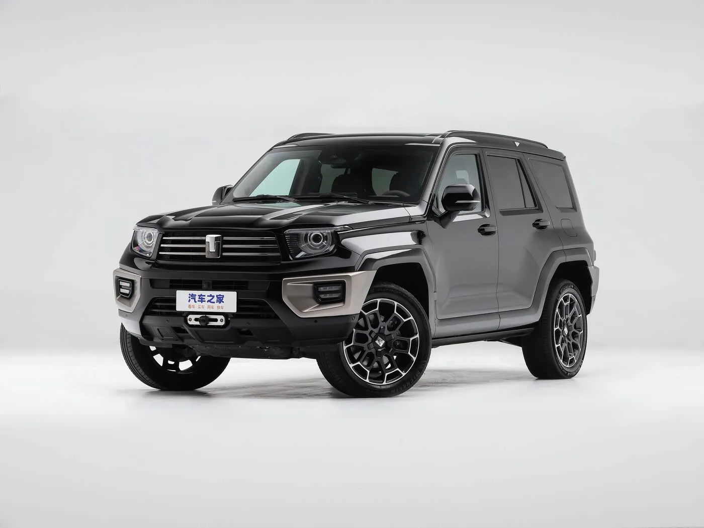 Tank Tank 700 New Energy 2024 Hi4-T إصدار القطب الشمالي