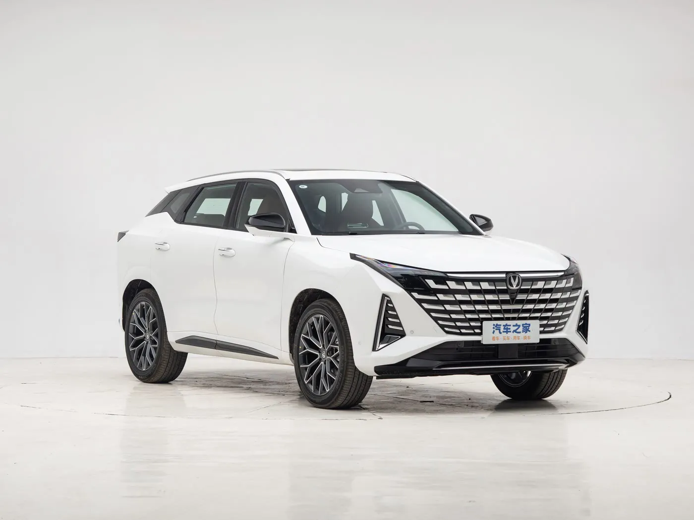 تشانجان تشانجان UNI-Z 2025 سمارت نيو بلو ويل 500 بار ماكس