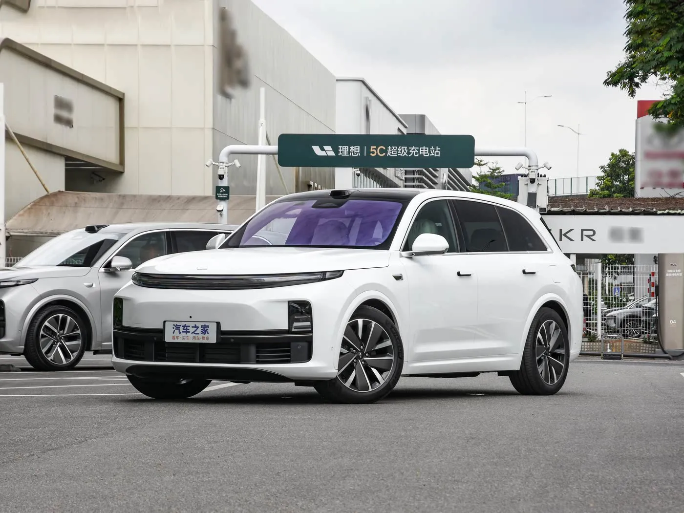 إصدار التحديث الذكي Li Auto Li L7 2025 Pro