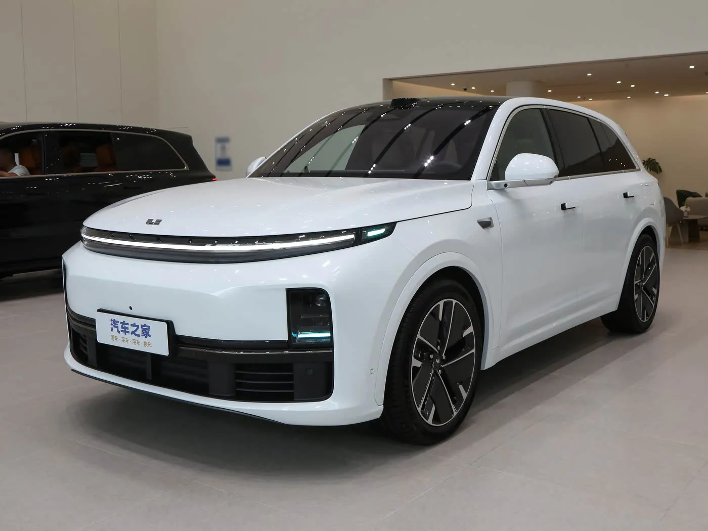 إصدار Li Auto Li L7 2025 Ultra Smart Refresh
