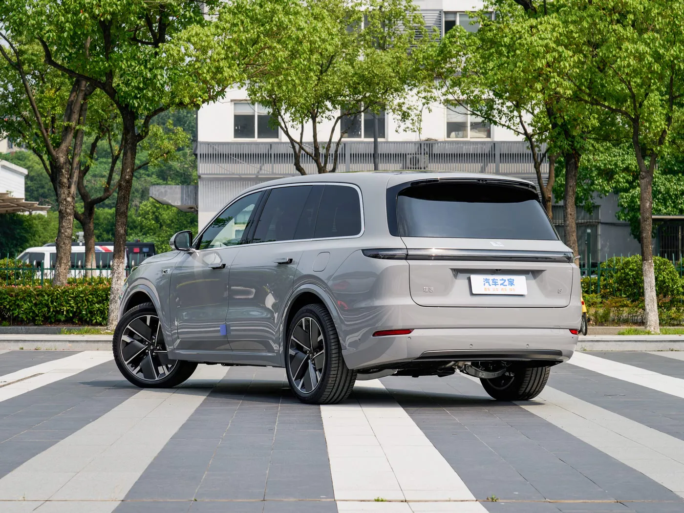 إصدار التحديث الذكي Li Auto Li L9 2025 Pro