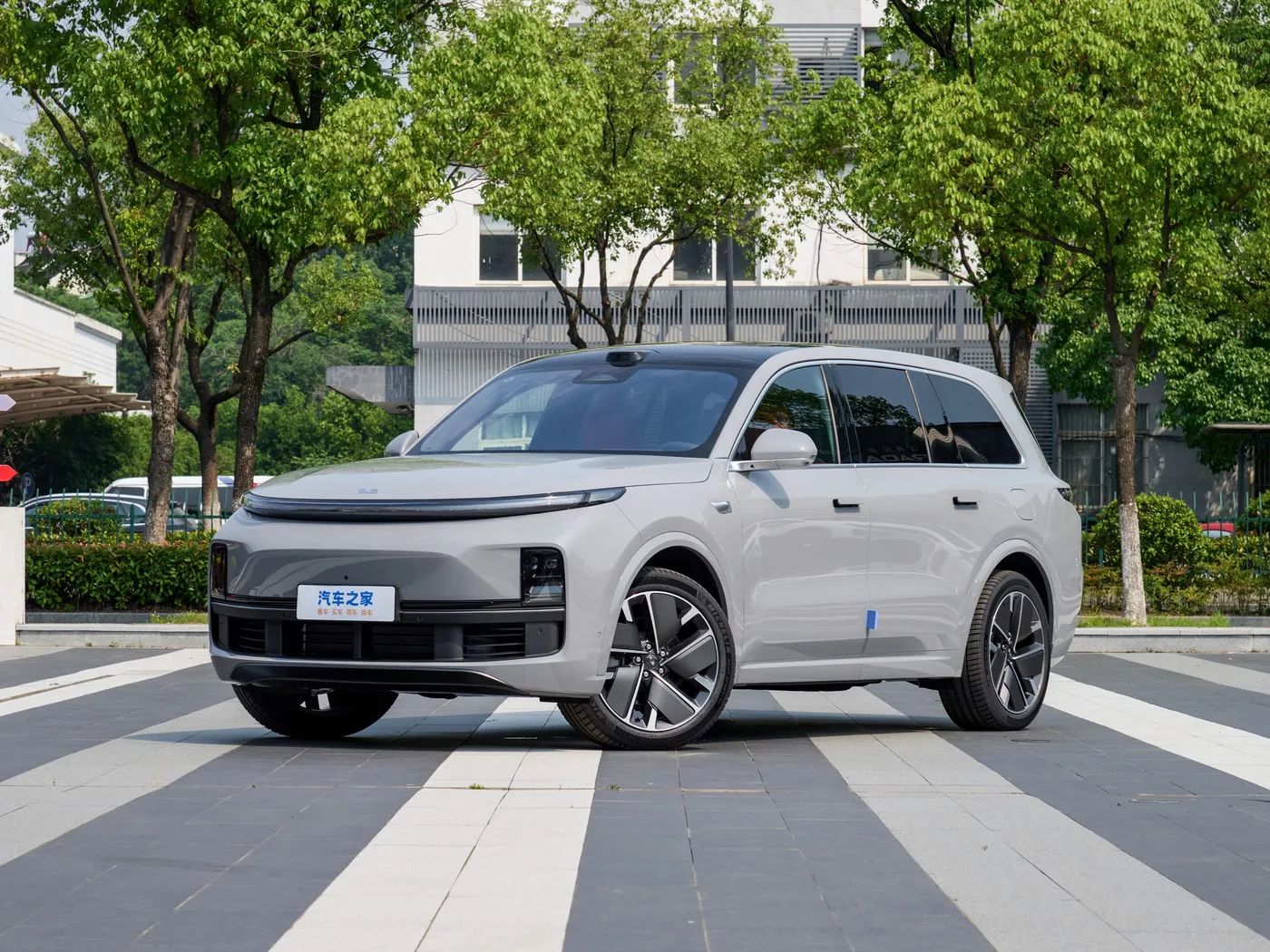 إصدار التحديث الذكي Li Auto Li L9 2025 Pro