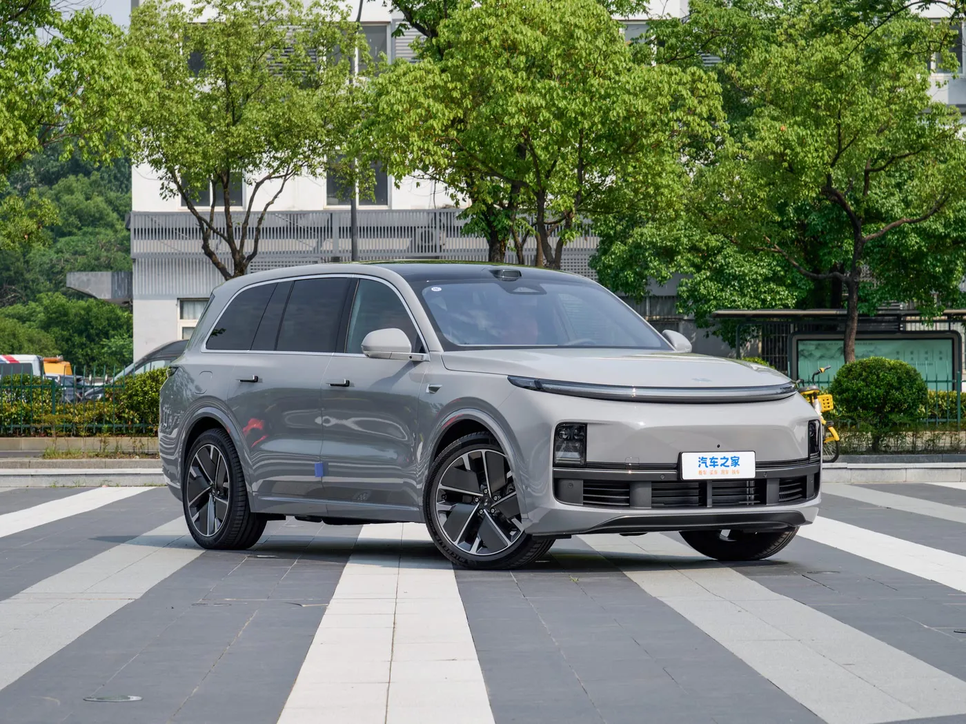 إصدار التحديث الذكي Li Auto Li L9 2025 Pro