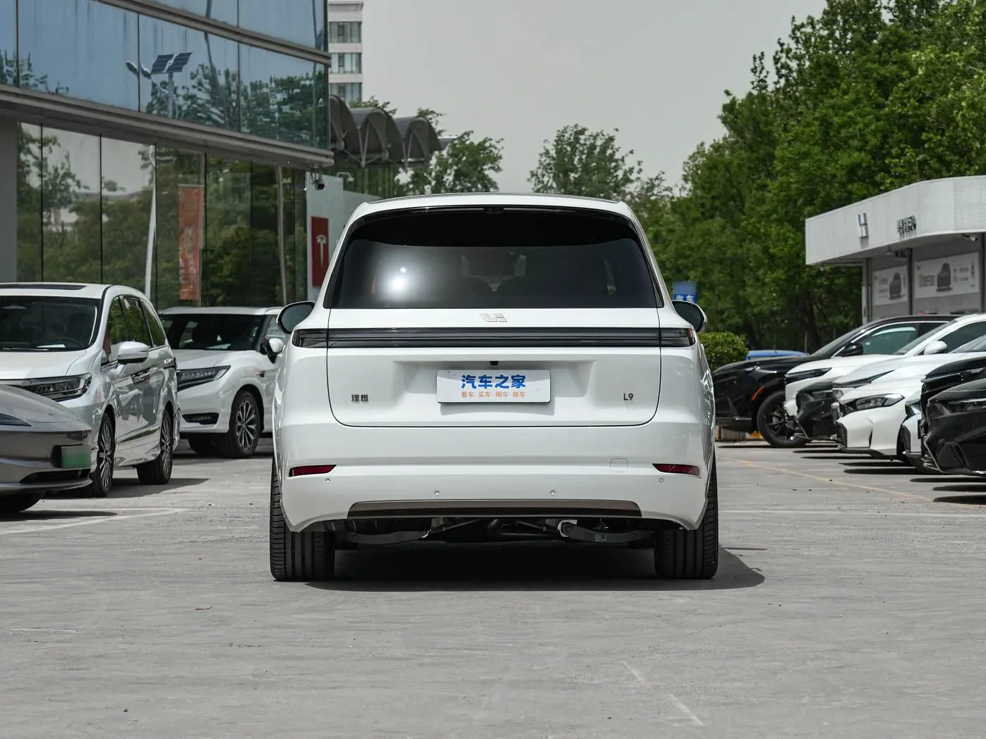 Li Auto Li L9 2025 إصدار التحديث الذكي للغاية