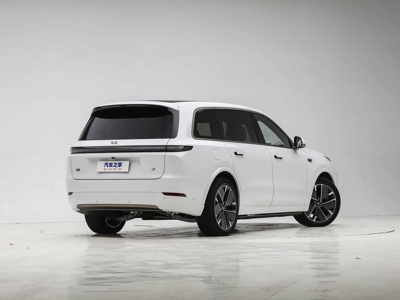 Li Auto Li L9 2025 إصدار التحديث الذكي للغاية