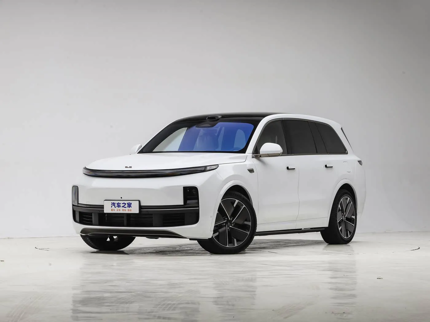 Li Auto Li L9 2025 إصدار التحديث الذكي للغاية