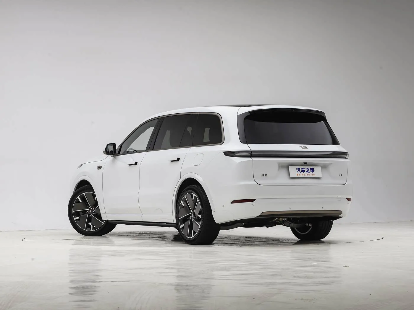 Li Auto Li L9 2025 إصدار التحديث الذكي للغاية