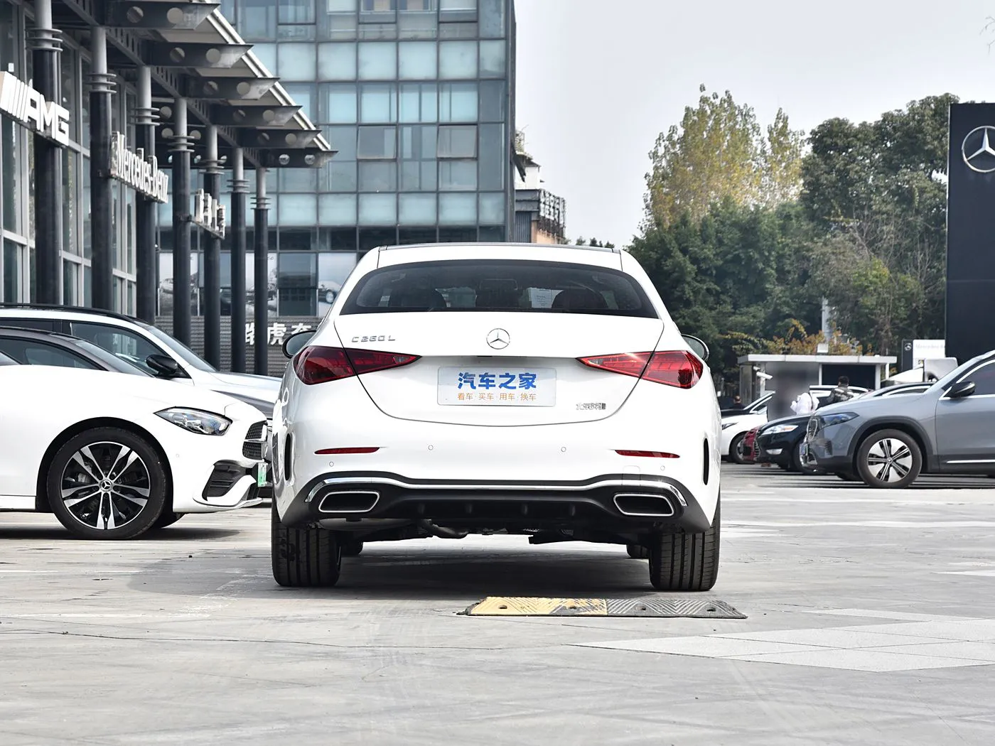 مرسيدس بنز الفئة C 2025 موديل العام Facelift C 260 L