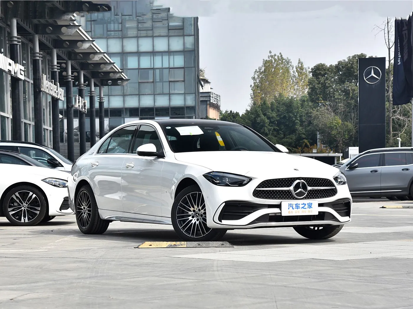 مرسيدس بنز الفئة C 2025 موديل العام Facelift C 260 L