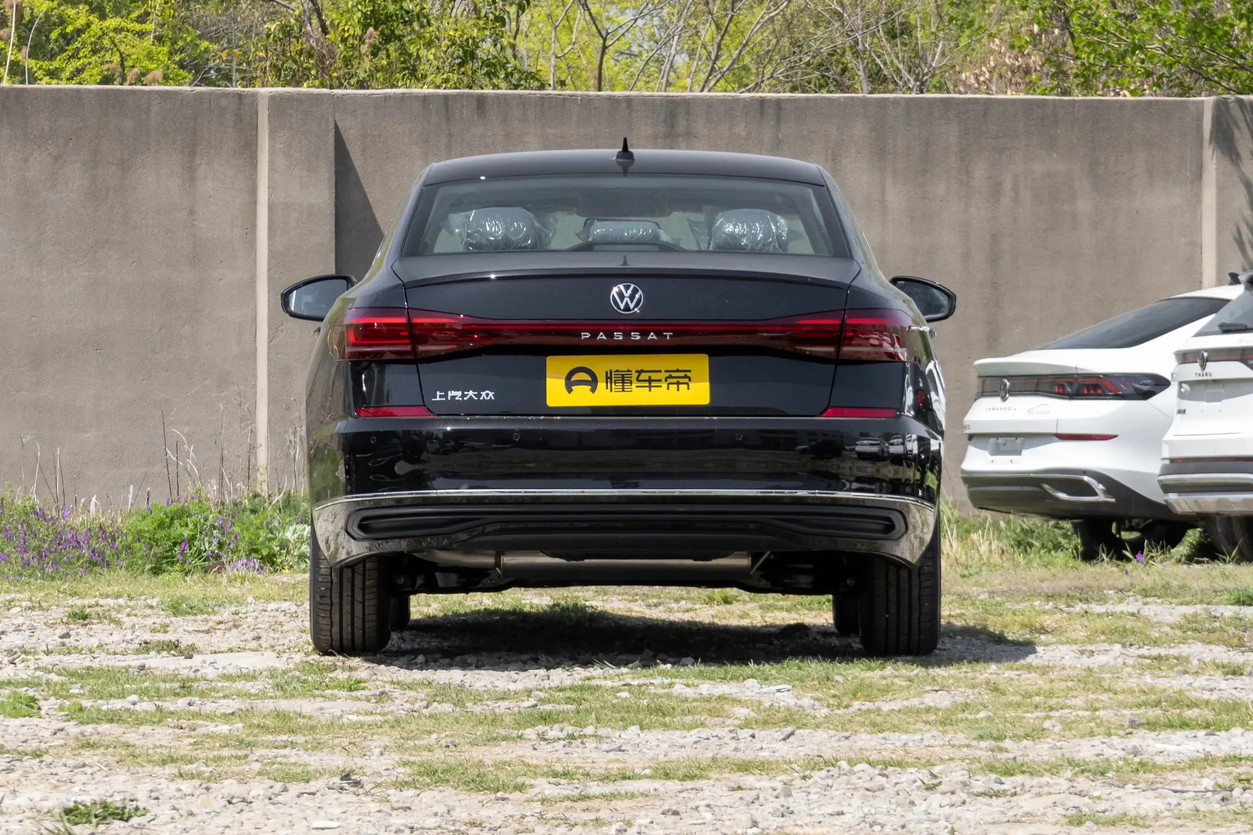فولكس فاجن باسات 2025 Premium Edition 280TSI Business Package